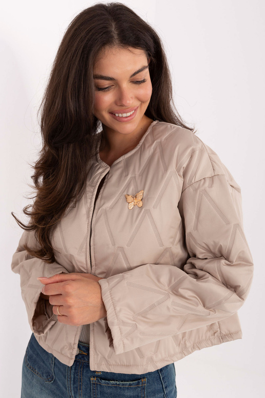 Smilšu krāsas jaka