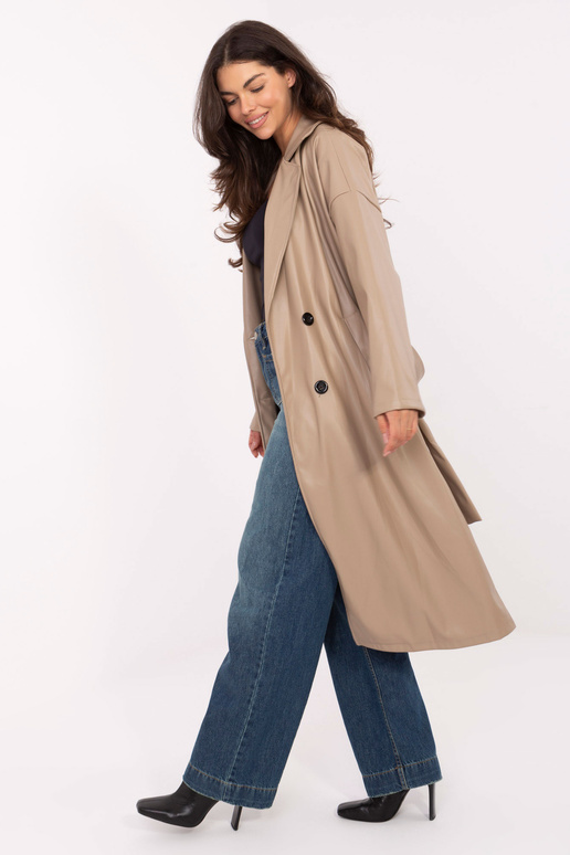 Smilšu krāsas mētelis