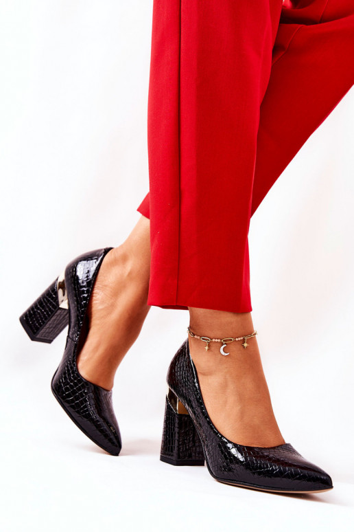 Kurpes  ar čūskādas imitāciju 3117 Melns   Kurpes  ar čūskādas imitāciju 3117 Melns