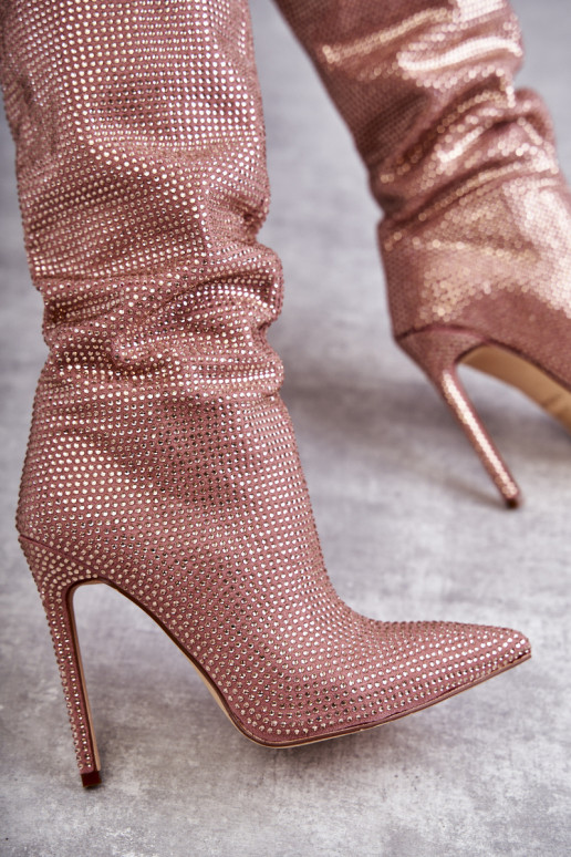 garie zābaki ar papēdi ar mirdzošiem spīdumiņiem Rozā krāsas Lovisa  garie zābaki ar papēdi ar mirdzošiem spīdumiņiem Rozā krāsas Lovisa