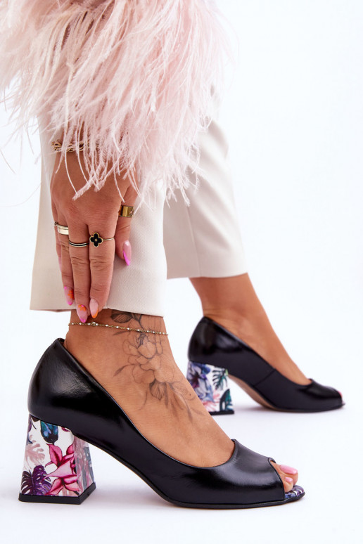 Kurpes ar dekorētiem papēžiem  Shoes 2608/K Melns   Kurpes ar dekorētiem papēžiem  Shoes 2608/K Melns