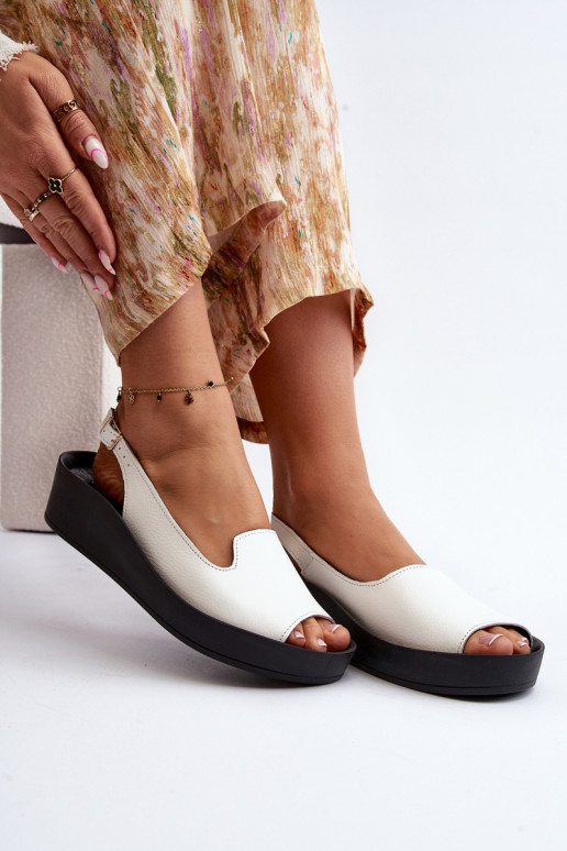 Zazoo 2893 Sieviešu basenes   na j Podeszwie baltas krāsas Zazoo 2893 Sieviešu basenes   na j Podeszwie baltas krāsas