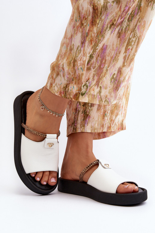 Zazoo 2896 sieviešu čības   baltas krāsas Zazoo 2896 sieviešu čības   baltas krāsas