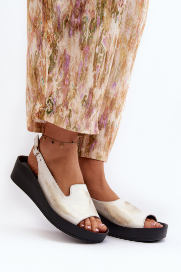 Zazoo 2893 Sieviešu basenes   na j Podeszwie Zelta krāsas Przecierany 2