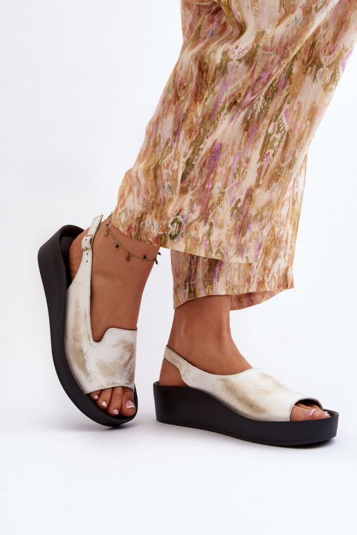 Zazoo 2893 Sieviešu basenes   na j Podeszwie Zelta krāsas Przecierany Zazoo 2893 Sieviešu basenes   na j Podeszwie Zelta krāsas Przecierany