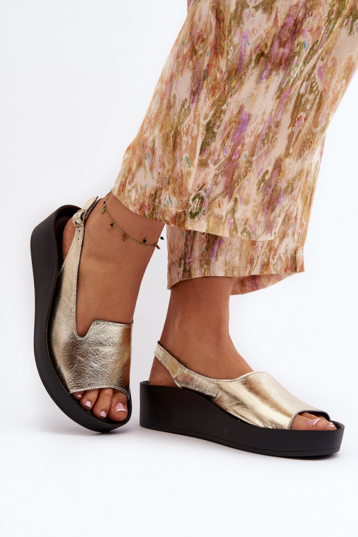 Zazoo 2893 Sieviešu basenes   na j Podeszwie Zelta krāsas Zazoo 2893 Sieviešu basenes   na j Podeszwie Zelta krāsas