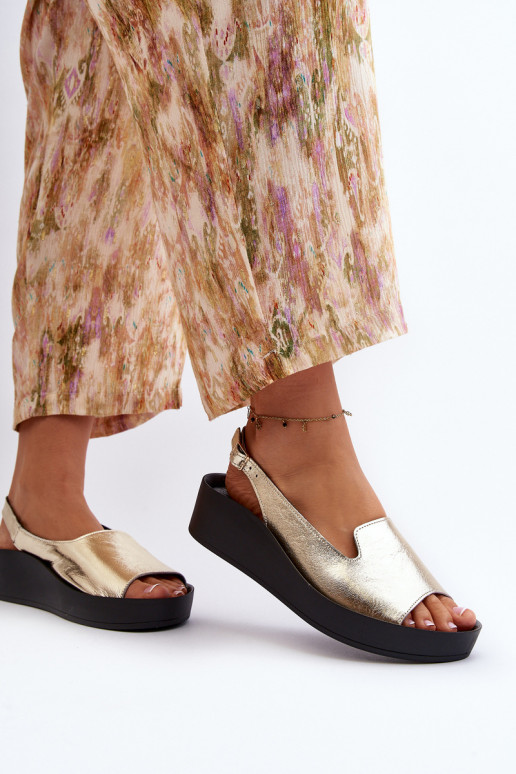 Zazoo 2893 Sieviešu basenes   na j Podeszwie Zelta krāsas Zazoo 2893 Sieviešu basenes   na j Podeszwie Zelta krāsas