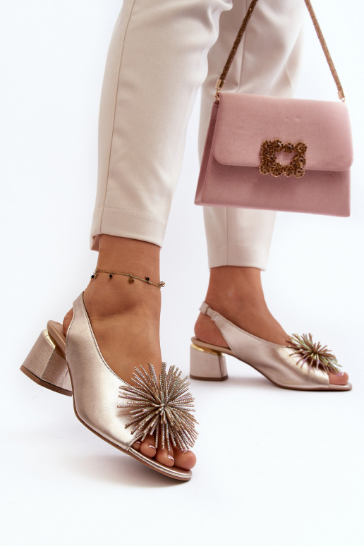 Sieviešu basenes  ar ornamentiem Laura Messi 2719 Zelta krāsas