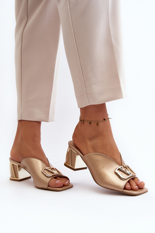 Eleganta stila sieviešu čības ar papēdi Laura Messi 2771 Zelta krāsas