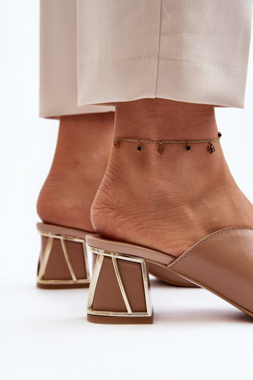 Eleganta stila sieviešu čības ar papēdi Laura Messi 2771 smilšu krāsas Eleganta stila sieviešu čības ar papēdi Laura Messi 2771 smilšu krāsas