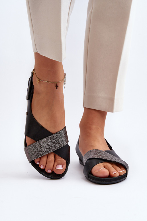 Zazoo 40141 Sieviešu basenes  ar lipīgām aizdarēm Melns Zazoo 40141 Sieviešu basenes  ar lipīgām aizdarēm Melns