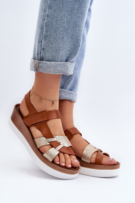 Zazoo 40397  Sieviešu basenes  ar platformu brūnas krāsas Zazoo 40397  Sieviešu basenes  ar platformu brūnas krāsas