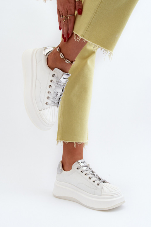    modeļa apavi  ar platformu GOE NN2N4033 baltas krāsas