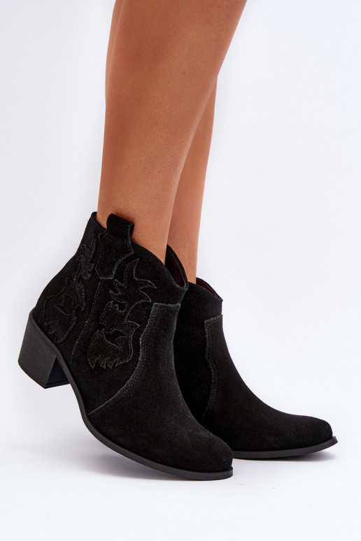 Zazoo 3426  zamšādas kovboju stila puszābaki Melns