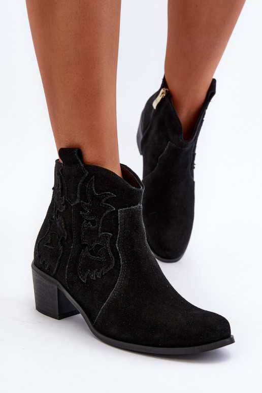 Zazoo 3426  zamšādas kovboju stila puszābaki Melns