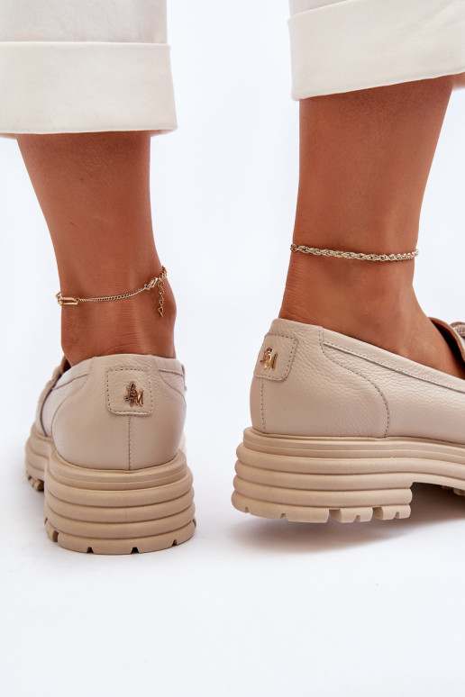 sieviešu mokasīni ar ornamentiem Laura Messi 2780 smilšu krāsas   sieviešu mokasīni ar ornamentiem Laura Messi 2780 smilšu krāsas