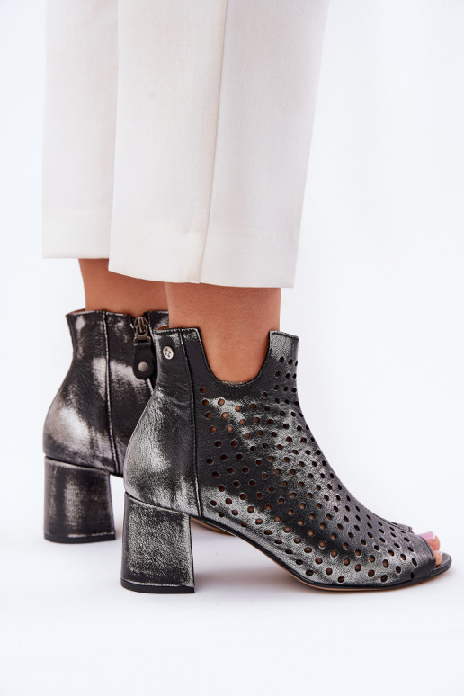   Zābaki  05420-01 Melns