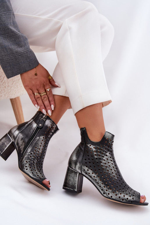   Zābaki  05420-01 Melns