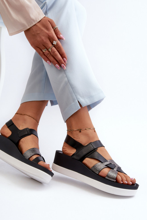 Zazoo 40397  Sieviešu basenes  ar platformu Melns Zazoo 40397  Sieviešu basenes  ar platformu Melns