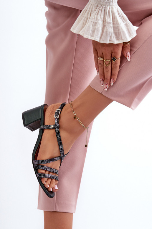 Sieviešu basenes    06653-09 haki krāsas Sieviešu basenes    06653-09 haki krāsas