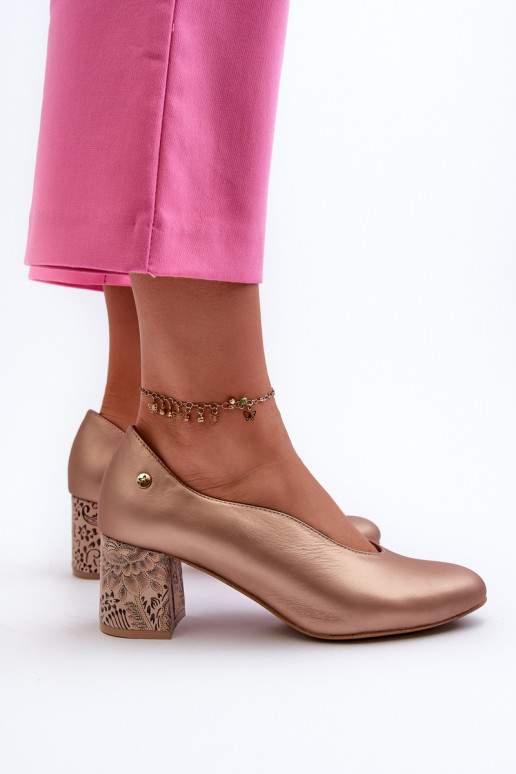 Eleganta stila   Kurpes ar papēdi  06422-25 Zelta krāsas Eleganta stila   Kurpes ar papēdi  06422-25 Zelta krāsas