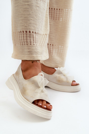 Zazoo 2939 Sieviešu basenes   ar bantītēm Zelta krāsas Przecierany