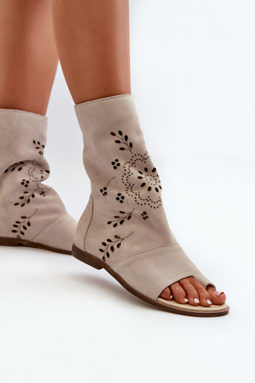 Zazoo 3437  Zamšādas basenes ar stulmu  Ziloņkaula krāsas Zazoo 3437  Zamšādas basenes ar stulmu  Ziloņkaula krāsas