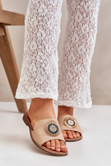 Čibas no dabīgas ādas ar ornamentiem ar platiem papēžiem  3047/O smilšu krāsas