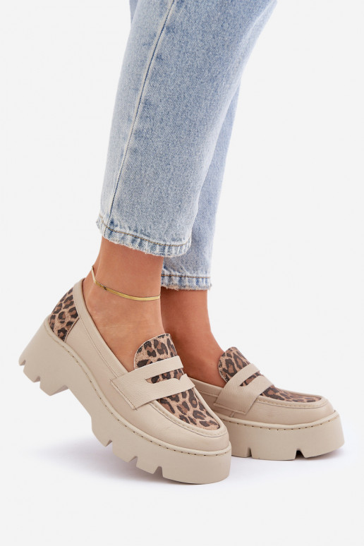 Sieviešu mokasīni ar apzeltītu zoli  ar leoparda kažokādas rakstu Zazoo 20191 Ziloņkaula krāsas   Sieviešu mokasīni ar apzeltītu zoli  ar leoparda kažokādas rakstu Zazoo 20191 Ziloņkaula krāsas