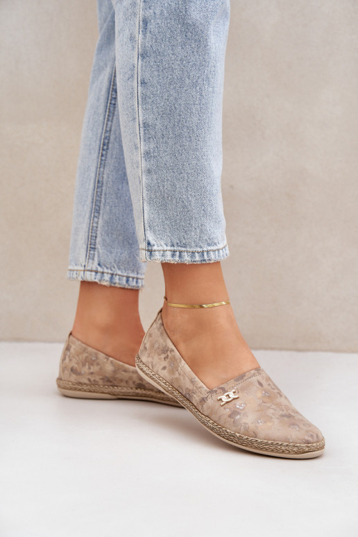 Eleganta stila Zamšādas espadrilles ar puķītēm  Zazoo 10177 smilšu krāsas Eleganta stila Zamšādas espadrilles ar puķītēm  Zazoo 10177 smilšu krāsas