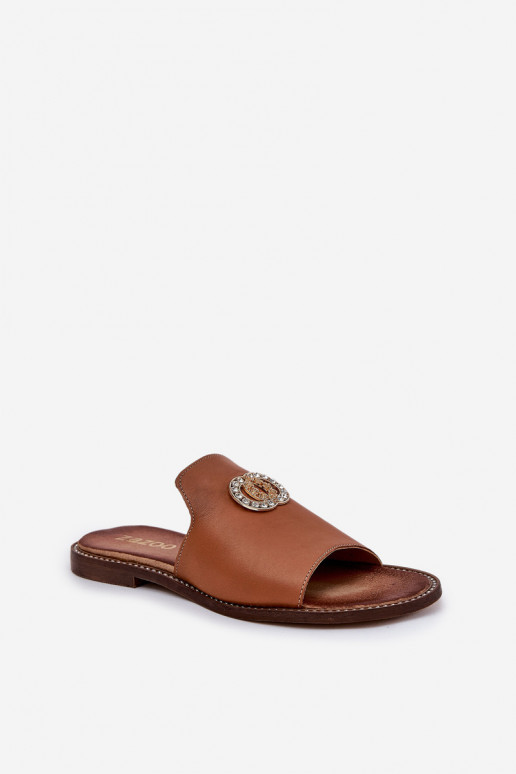 Zazoo 3008 elegantās ādas sieviešu čības ar ornamentiem brūnā krāsā
