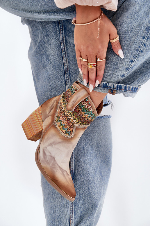 sieviešu zābaki  ar papēdi dekorēti Plecionką  06810-29 Dažādu krāsu