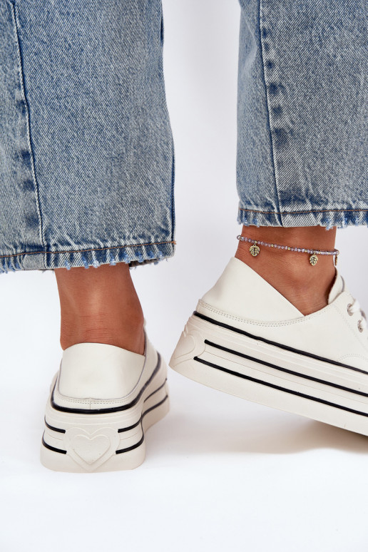   sieviešu puszābaki ar platformu GOE RR2N4106 baltas krāsas