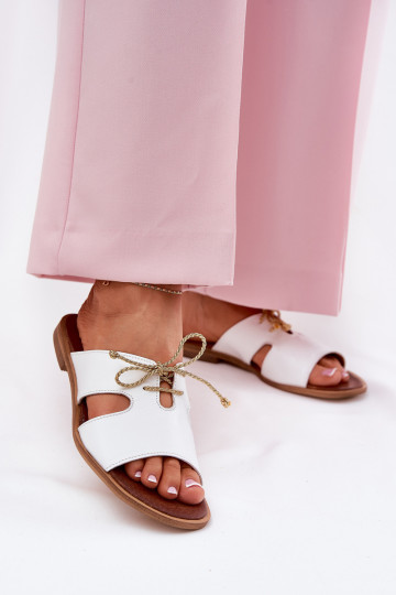 Čibas no dabīgas ādas  ar platiem papēžiem Zazoo 3022 baltas krāsas 2