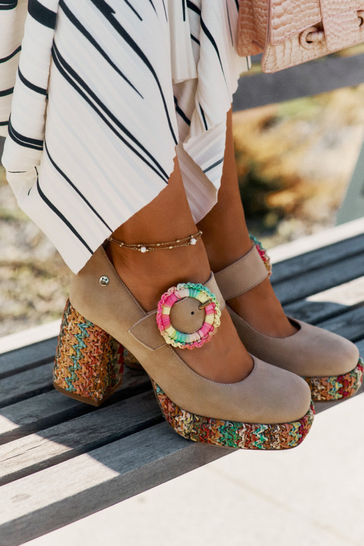 Kurpes  ar papēdi   06839-04 smilšu krāsas Kurpes  ar papēdi   06839-04 smilšu krāsas