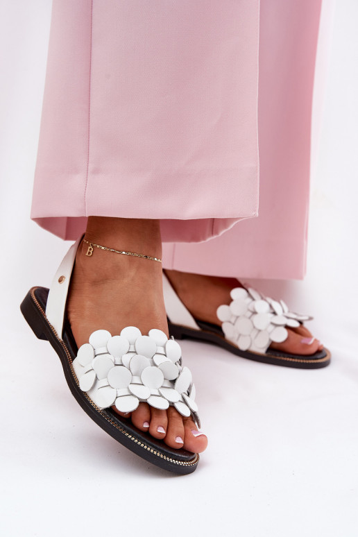 Sieviešu basenes  ar platiem papēžiem Zazoo 40425 baltas krāsas Sieviešu basenes  ar platiem papēžiem Zazoo 40425 baltas krāsas