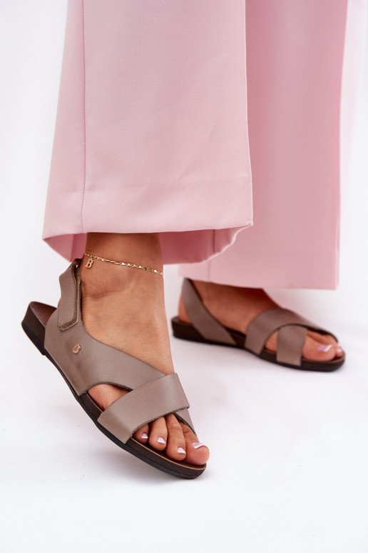 Sieviešu basenes  ar lipīgām aizdarēm Zazoo 40141 smilšu krāsas Sieviešu basenes  ar lipīgām aizdarēm Zazoo 40141 smilšu krāsas