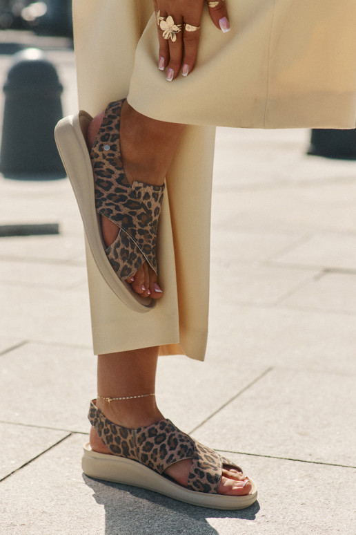 Zazoo 40392 Sieviešu basenes   ar leoparda kažokādas rakstu brūnas krāsas Zazoo 40392 Sieviešu basenes   ar leoparda kažokādas rakstu brūnas krāsas