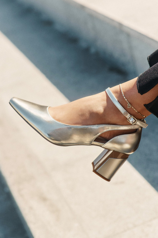 Kurpes ar papēdi  K6816-25 Zelta krāsas   Kurpes ar papēdi  K6816-25 Zelta krāsas