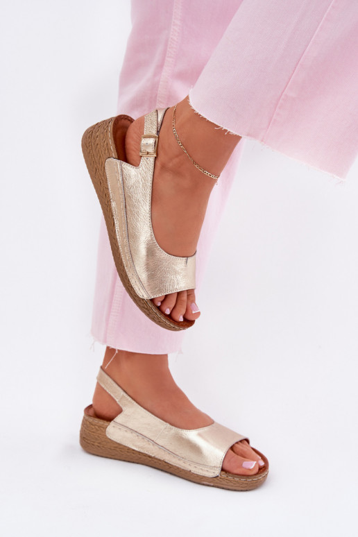 Sieviešu basenes     L7069 -25 Zelta krāsas Sieviešu basenes     L7069 -25 Zelta krāsas