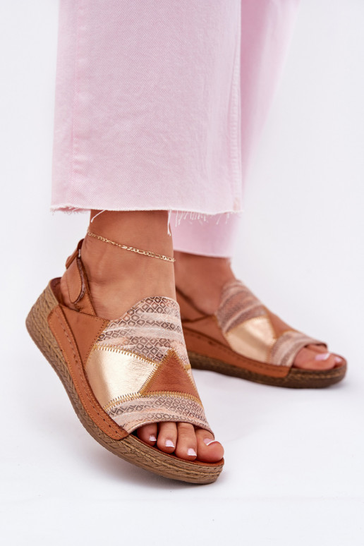 Sieviešu basenes      L7067-29 brūnas krāsas Sieviešu basenes      L7067-29 brūnas krāsas