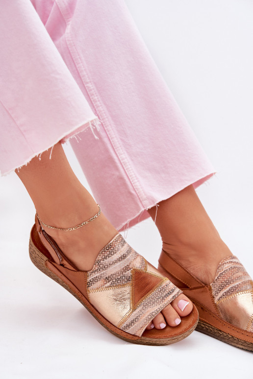 Sieviešu basenes      L7067-29 brūnas krāsas Sieviešu basenes      L7067-29 brūnas krāsas