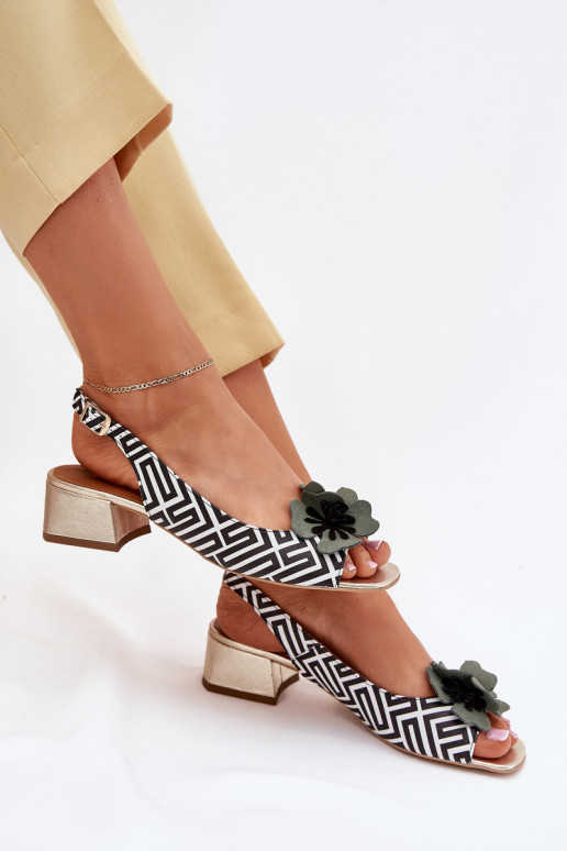 Sieviešu basenes      Laura Messi 2973 Baltas-Melns Sieviešu basenes      Laura Messi 2973 Baltas-Melns