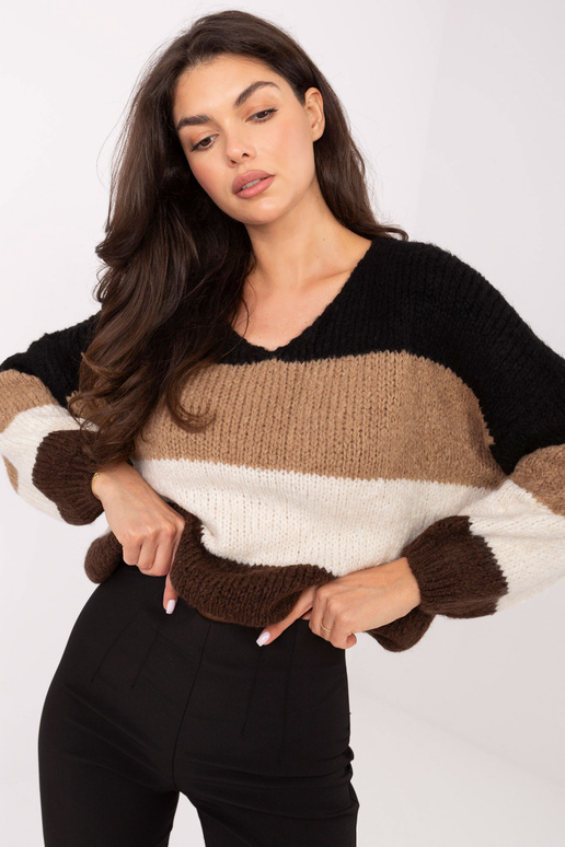 Melni brūni megztinis