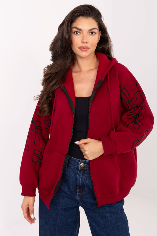 Burgundas sarkans džemperis