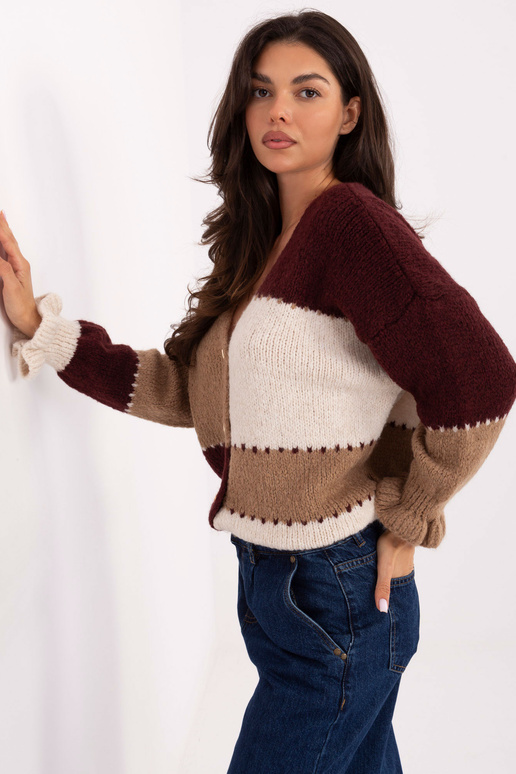 Burgundas sarkans džemperis