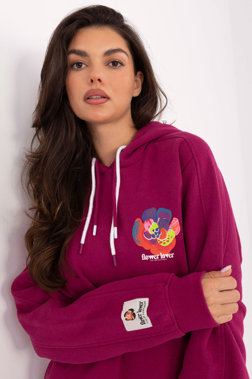 Fuksijas krāsas džemperis