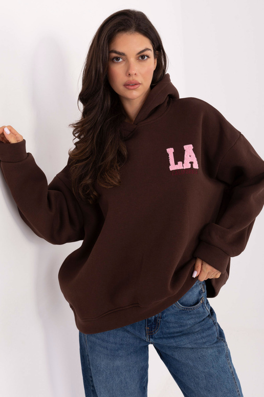 Tumši brūns džemperis