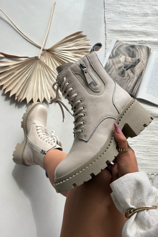 Zamšaini sieviešu sniega zābaki ar siltinājumu un platformu Vinceza 95354 smilšu krāsā