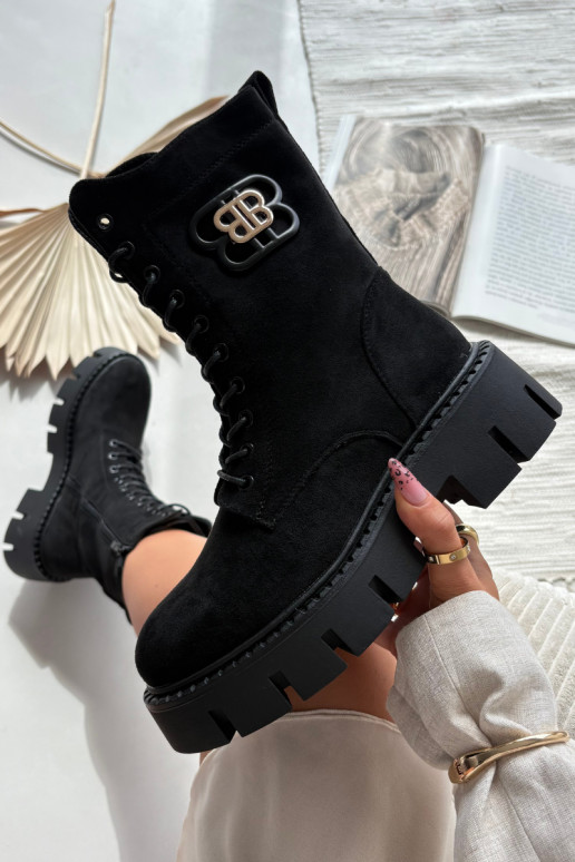 Siltināti zābaki un nokeri sievietēm ar ornamentiem melnā krāsā Melisse